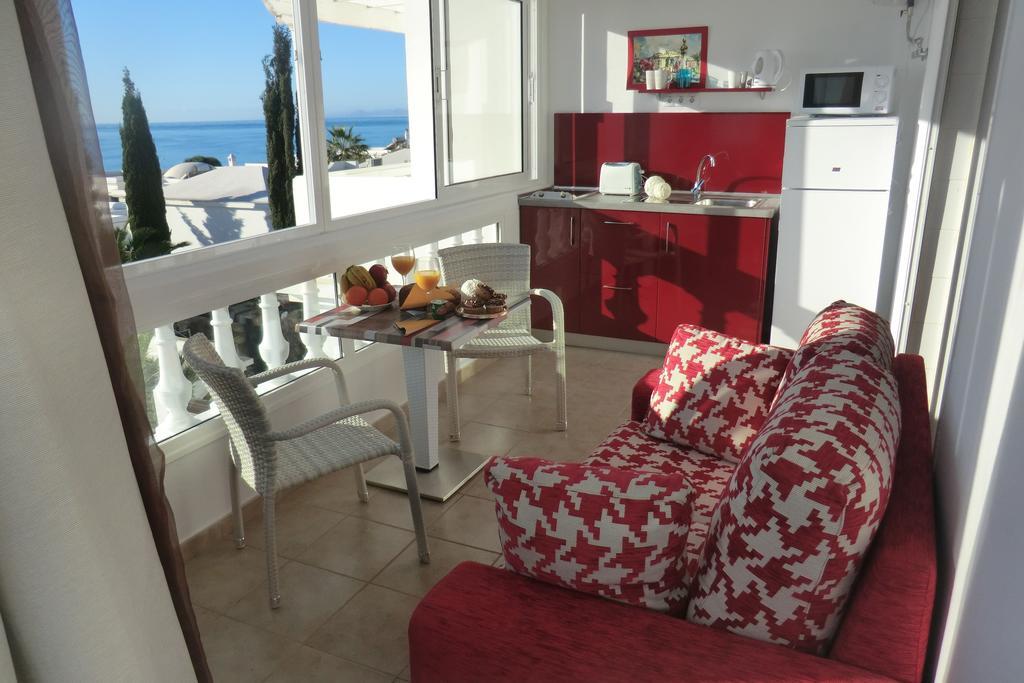Apartments Gina Y Vista Oceano プエルト・デル・カルメン エクステリア 写真
