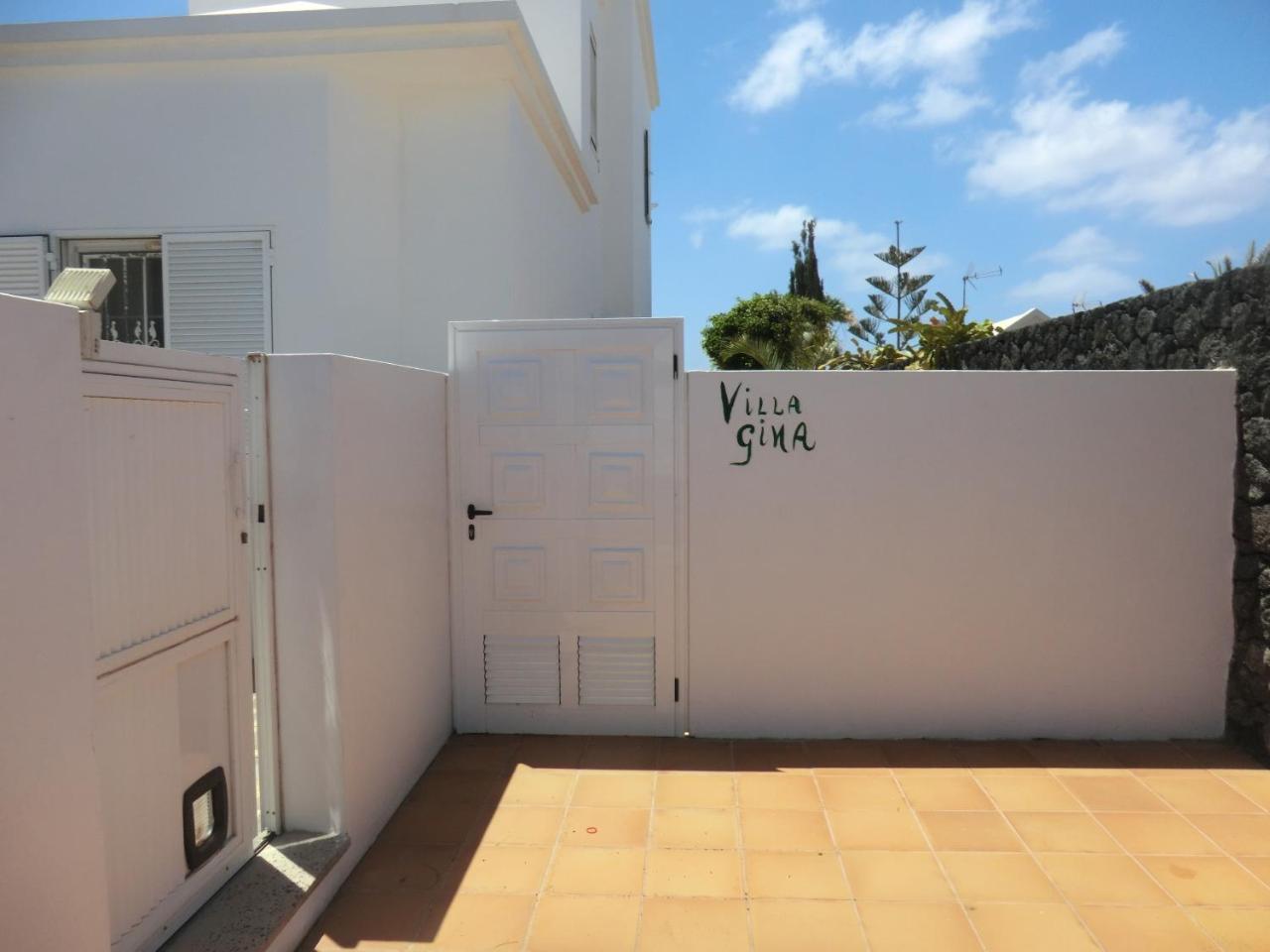 Apartments Gina Y Vista Oceano プエルト・デル・カルメン エクステリア 写真